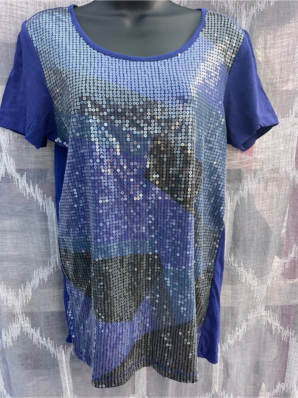 DKNY Blue Sequin Front Short Sleeve Scoop Neck Top